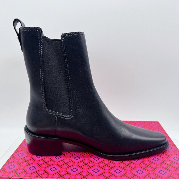 Tory Burch Medallion-Plaque 35mm Chelsea Ankle Boots Black Leather Pull On US 6 - Picture 9 of 13